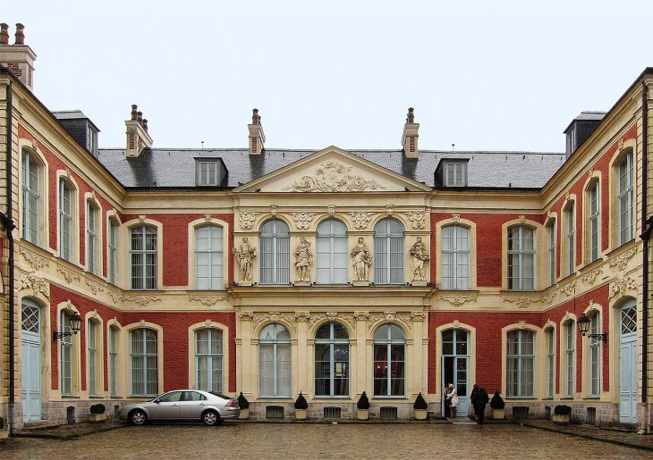 Le one time n'est pas imposable : la cour administrative d'appel de Douai confirme