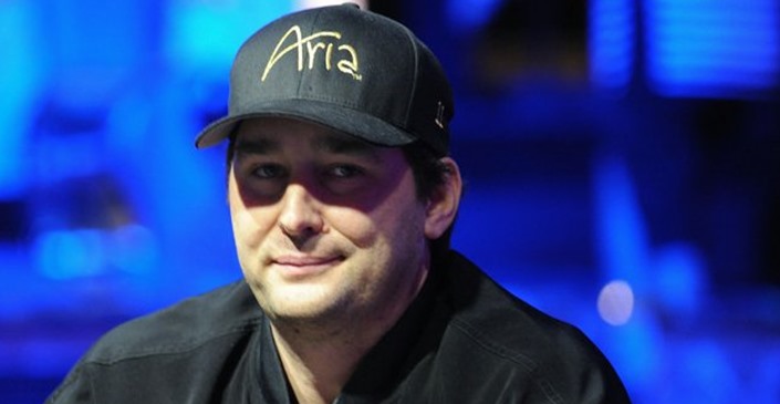 Phil Hellmuth contre le reste du monde : le Poker Brat fait amende honorable
